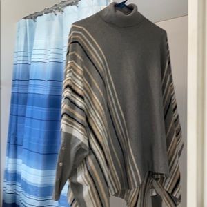 Cute quarter sleeve sweater